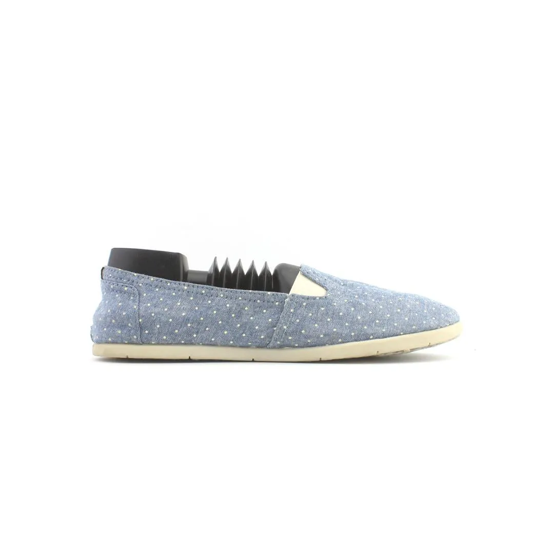 AIR WALK AVIA