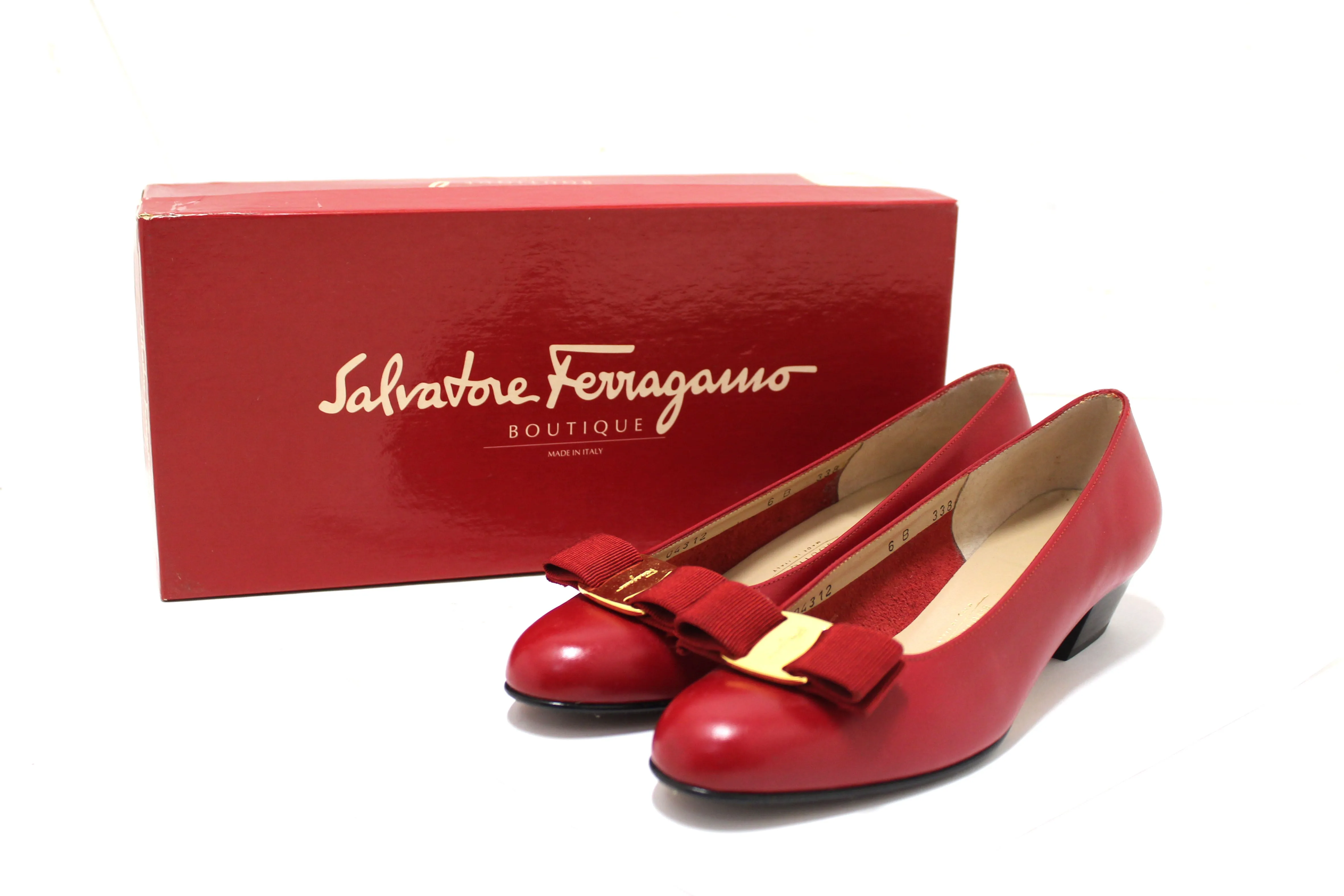 Authentic Salvatore Ferragamo Calfskin Red Leather Kitten Heel with Bow Size 6B