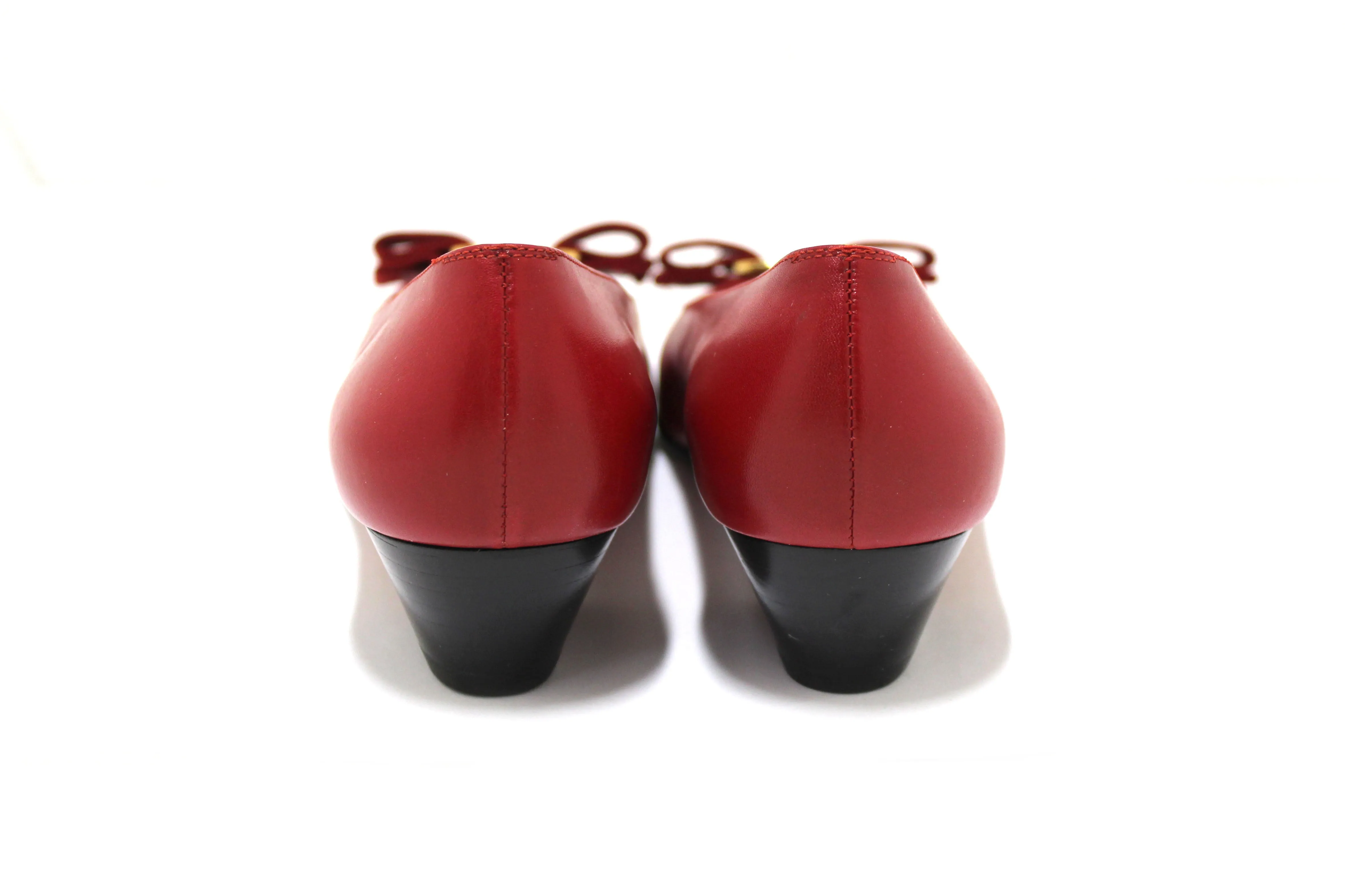 Authentic Salvatore Ferragamo Calfskin Red Leather Kitten Heel with Bow Size 6B