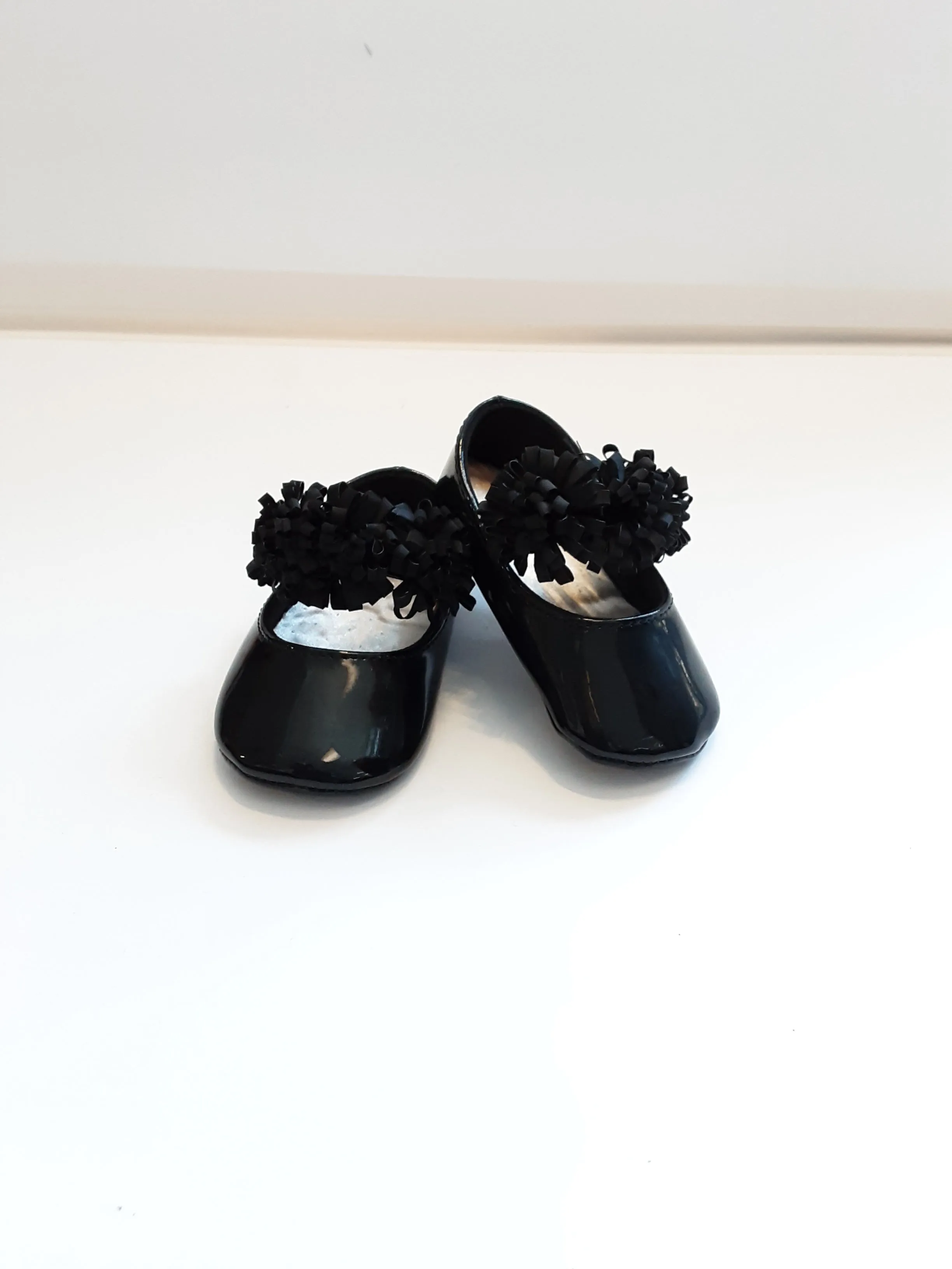Baby Deer Shiny Shoe with Ribbon