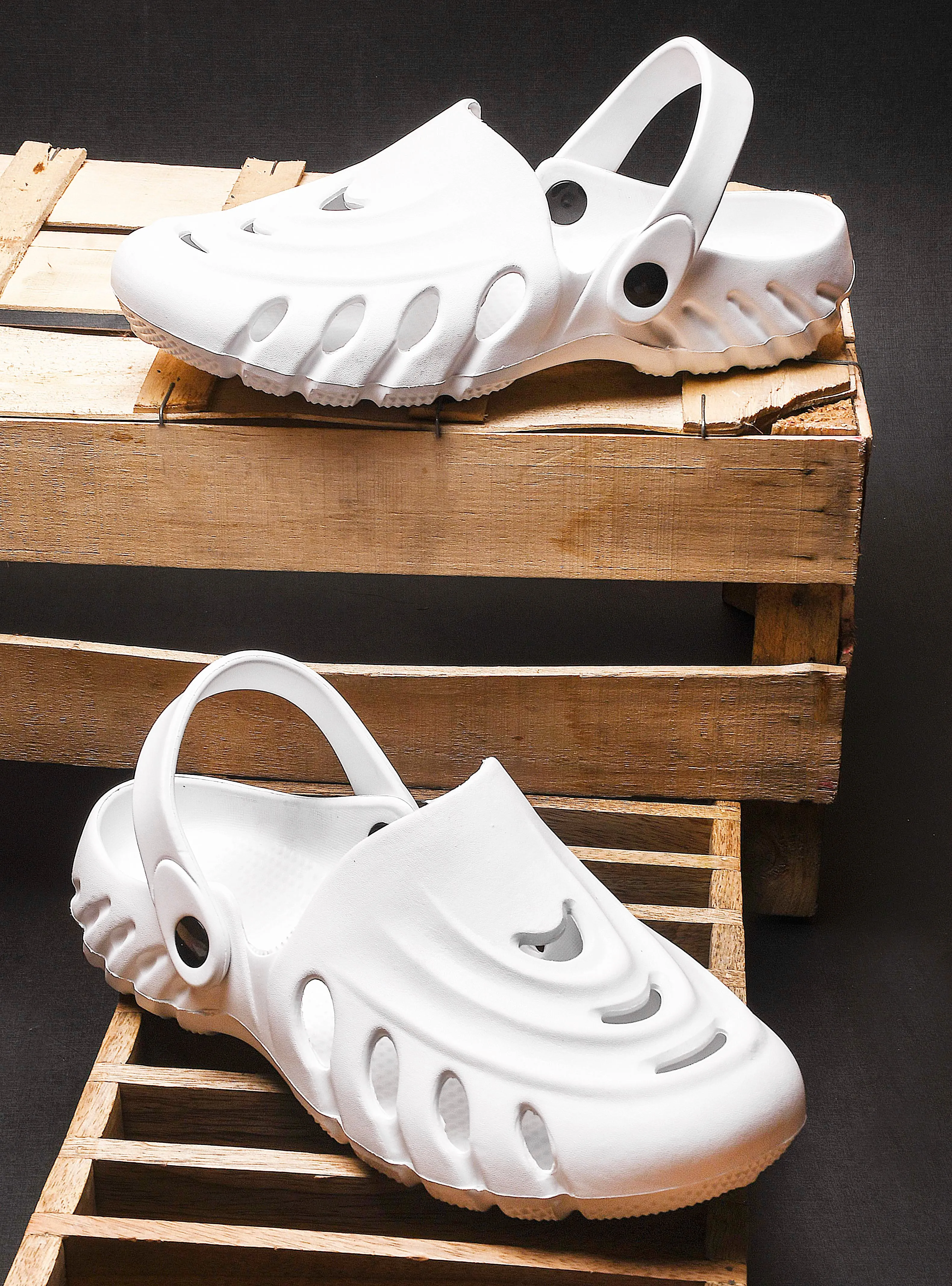 Bersache Extra Soft Classic Casual with  Regular wear with Ultra Soft & Flexibility Technology Clogs for Men's & Boy's 6069-White