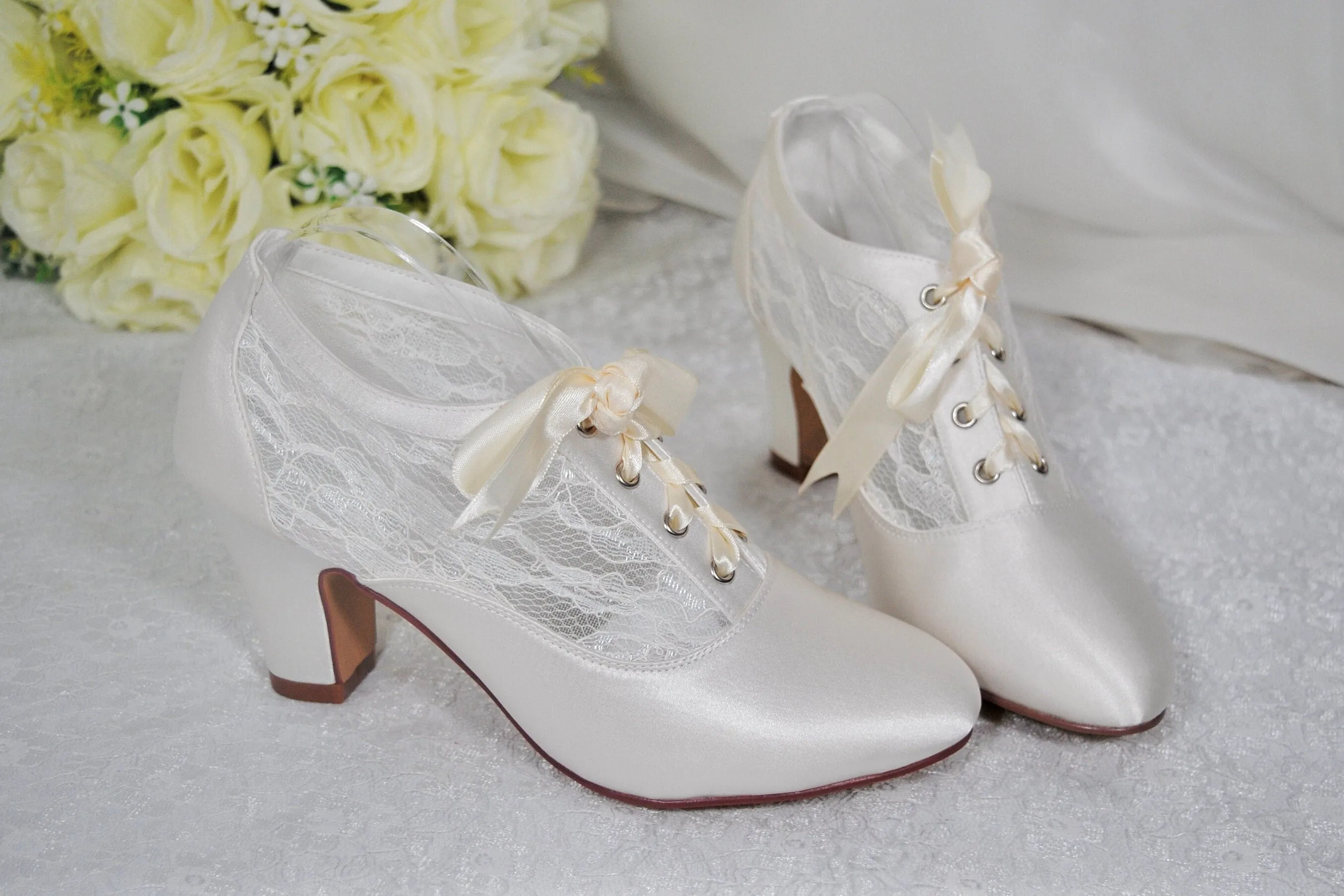 Block Heel Boots | White or Ivory