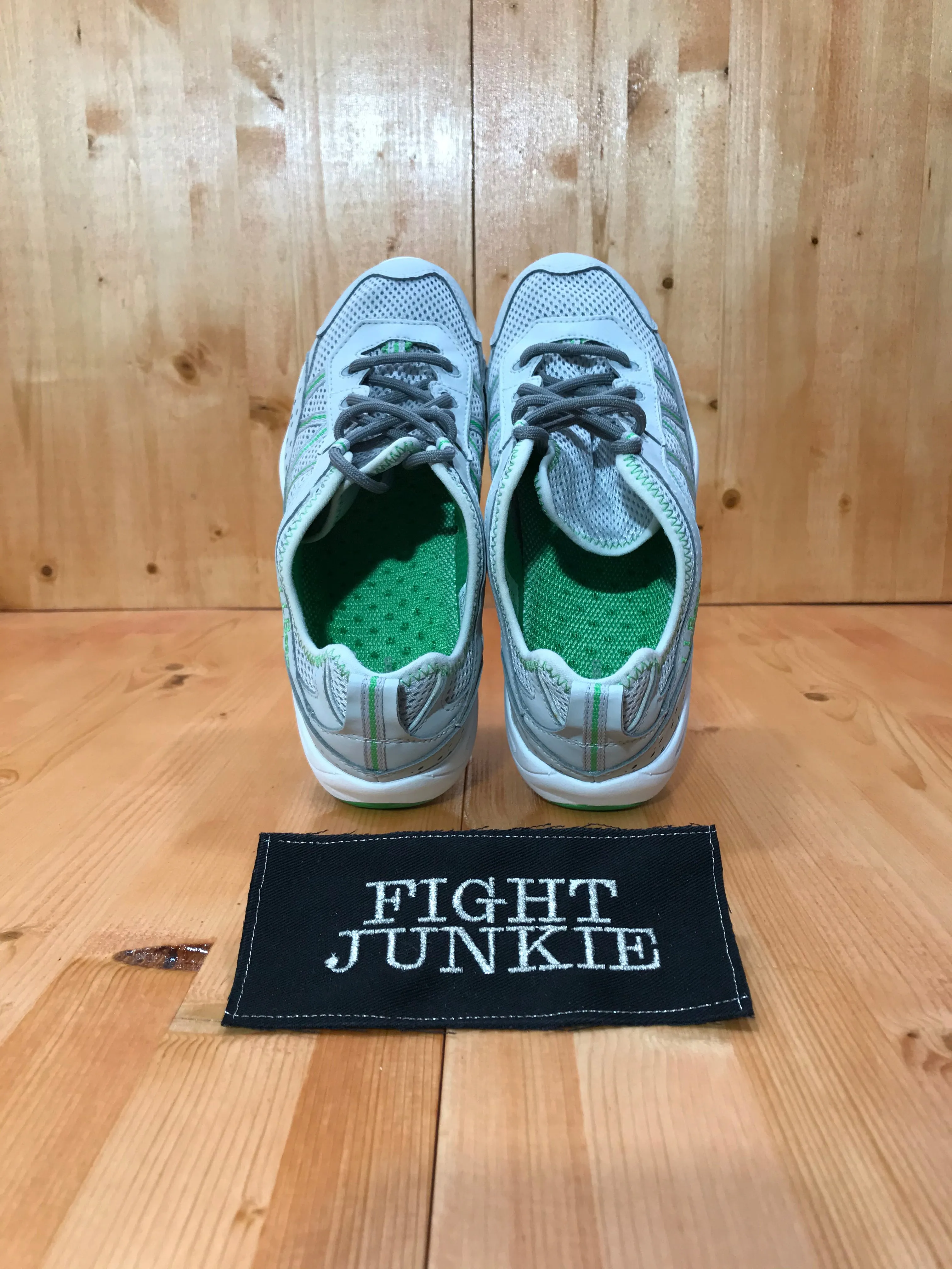 L.L. BEAN LL Bean Women's Size 8.5W Athletic Mesh Water Shoes Sneakers