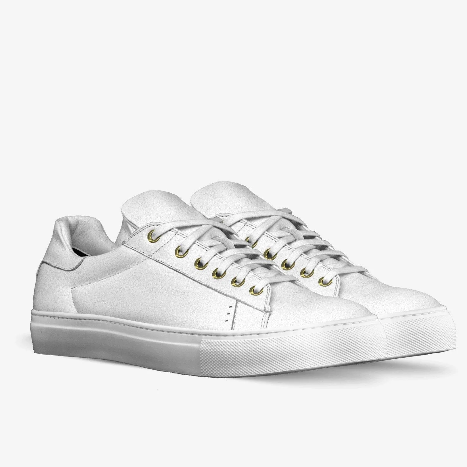 LORENZO LEATHER SNEAKERS IN MILK WHITE