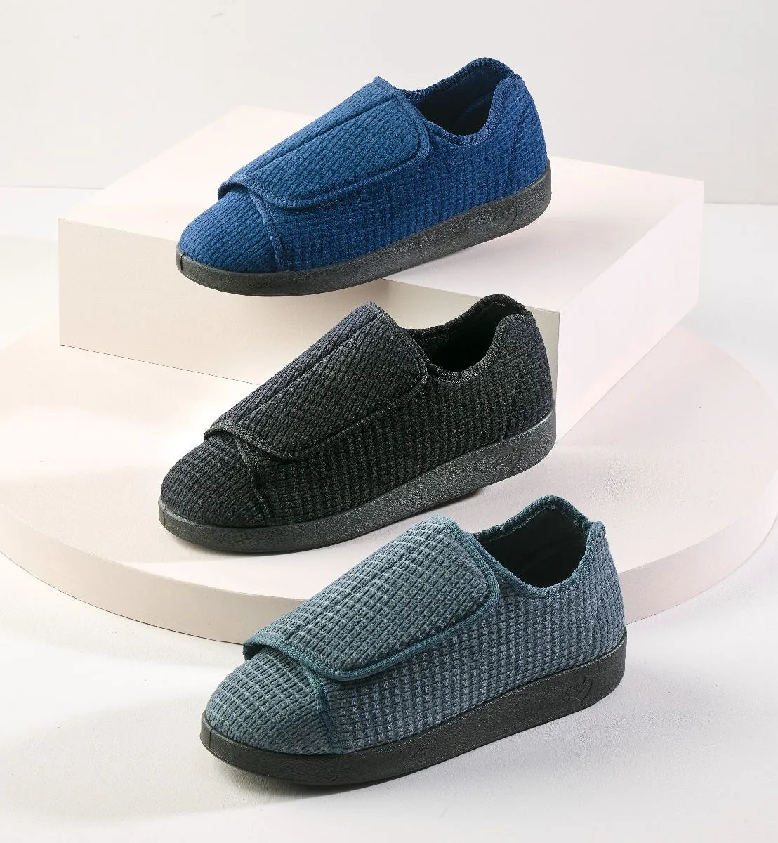 Men's Extra Extra Wide Slip Resistant Slippers