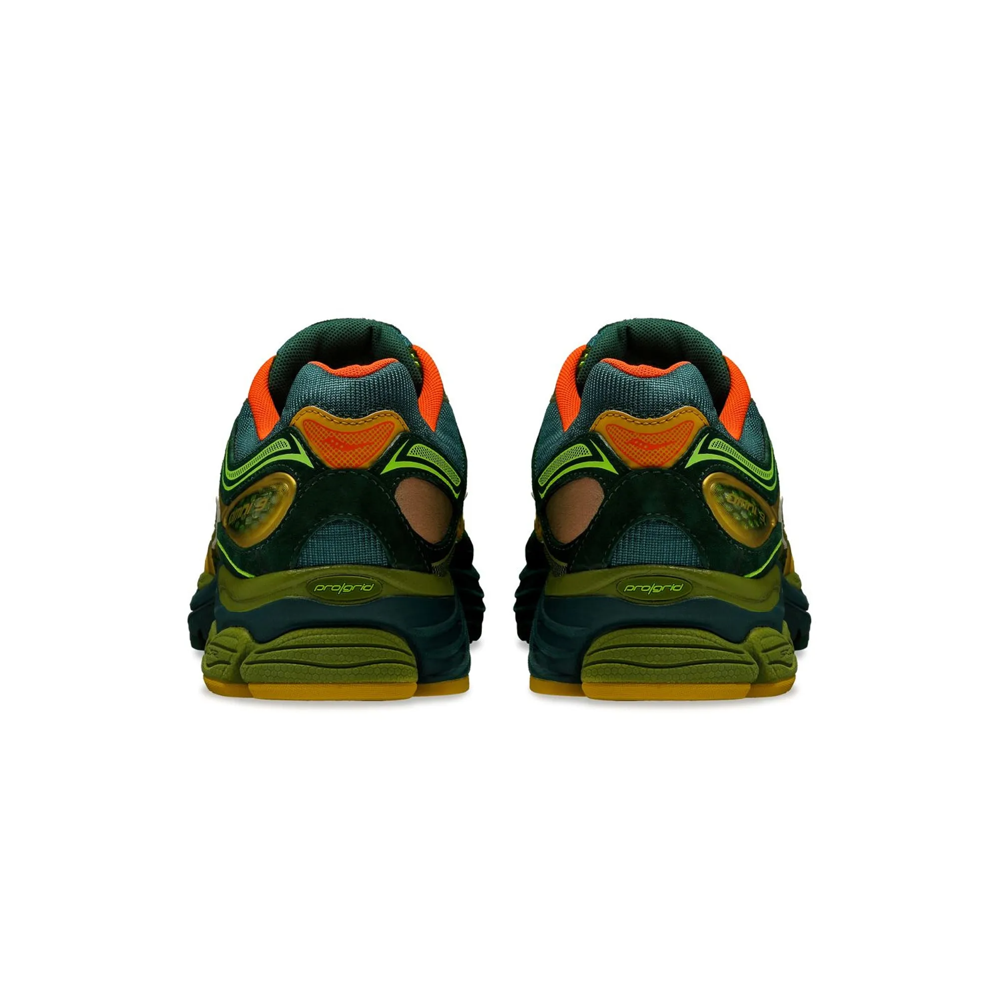Saucony x Starcow Pro Grid Omni 9 Shoes