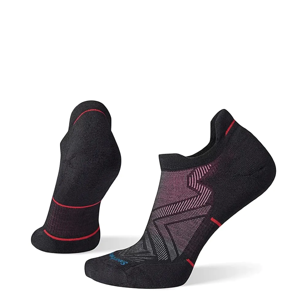 Smartwool Women's Run Targeted Cushion Low Ankle Socks in Black