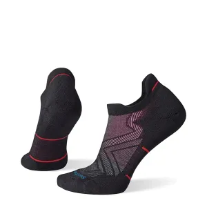 Smartwool Women's Run Targeted Cushion Low Ankle Socks in Black